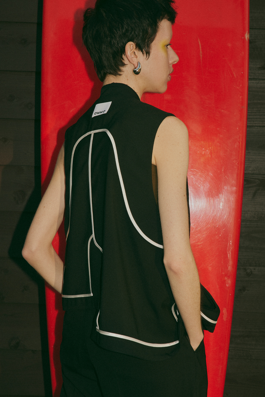 ASYMMETRY DESIGN VEST